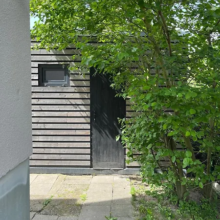 V Malem Apartmanu V Klidne Casti Ostravy 아파트 오스트라바